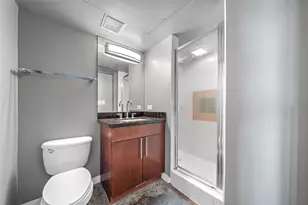 2000 Bagby St, Houston, TX 77002 - Photo 14