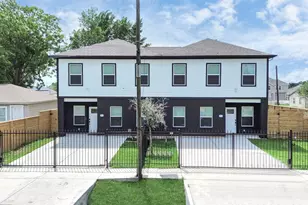 8406 Parnell St, Houston, TX 77051 - Photo 1