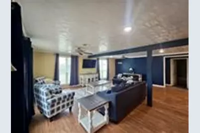 1106 Canal W, Crystal Beach, TX 77650 - Photo 4