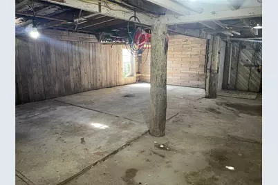 1106 Canal W, Crystal Beach, TX 77650 - Photo 20