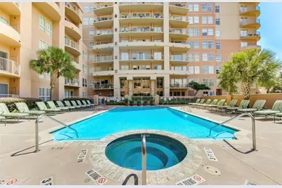 3505 Sage Rd Road #1606, Houston, TX 77056 - Photo 2