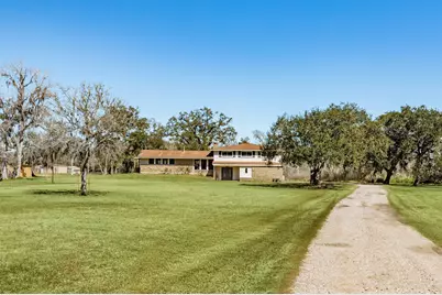 504 W Highway 332 W, Lake Jackson, TX 77566 - Photo 12