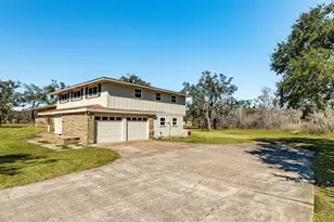 504 W Hwy 332 W, Lake Jackson, TX 77566 - Photo 2