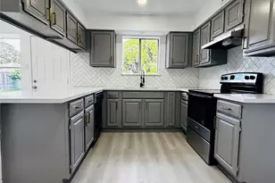 16246 Los Altos Dr, Houston, TX 77083 - Photo 2