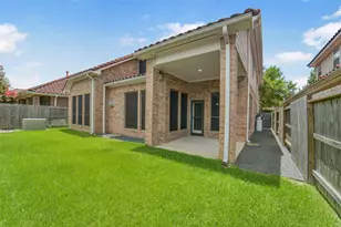 82 Cherry Hills Dr, Jersey Village, TX 77064 - Photo 40