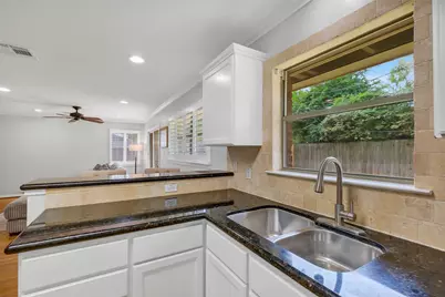 4415 Spellman Road, Houston, TX 77035 - Photo 8