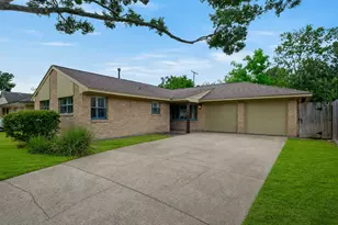 4415 Spellman Rd, Houston, TX 77035 - Photo 2