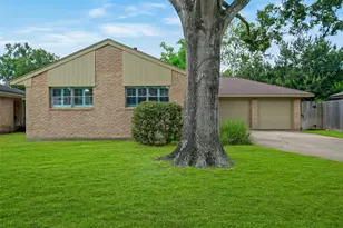 4415 Spellman Rd, Houston, TX 77035 - Photo 1