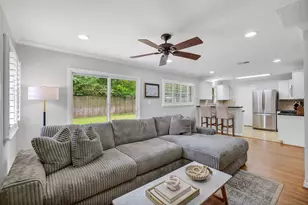 4415 Spellman Rd, Houston, TX 77035 - Photo 10