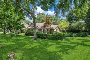 11902 Laurie Ln, Houston, TX 77024 - Photo 34