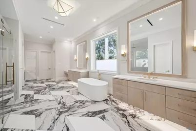 11607 Shady Grove Lane, Houston, TX 77024 - Photo 20