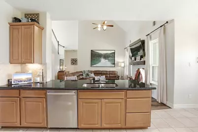 11915 Champions Gate Drive, Mont Belvieu, TX 77535 - Photo 6