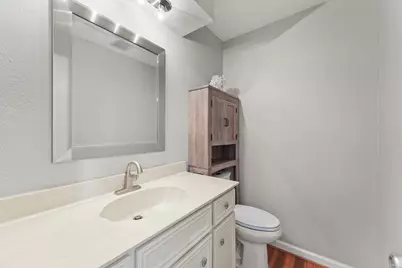 4704 Gulfway Drive, Baytown, TX 77521 - Photo 6