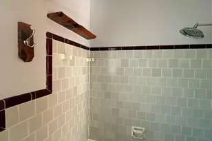 5724 1/2 Parwill St, Houston, TX 77081 - Photo 8