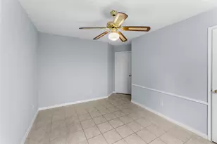 14023 Grand Heights Ct, Houston, TX 77062 - Photo 38