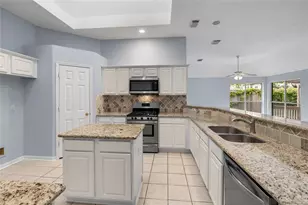14023 Grand Heights Ct, Houston, TX 77062 - Photo 18