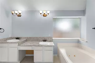 14023 Grand Heights Ct, Houston, TX 77062 - Photo 34
