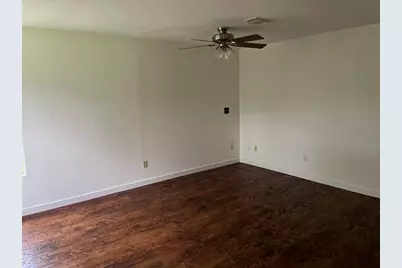 329 Buffalo Trail, Lake Jackson, TX 77566 - Photo 14