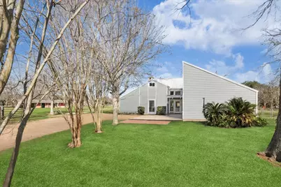 1203 Half Moon Drive, Wharton, TX 77488 - Photo 38