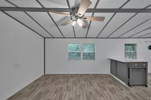 6432 Longmire Rd, Conroe, TX 77304 - Photo 10