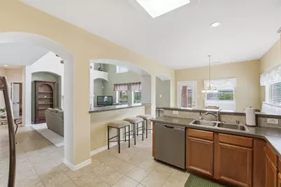 2514 Brittany Lakes Drive, League City, TX 77573 - Photo 8