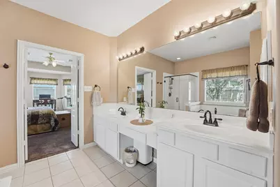 2514 Brittany Lakes Drive, League City, TX 77573 - Photo 16
