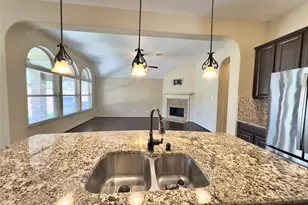 179 Hearthshire Cir, The Woodlands, TX 77354 - Photo 14