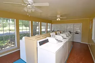 3025 Waller St, Waller, TX 77484 - Photo 8