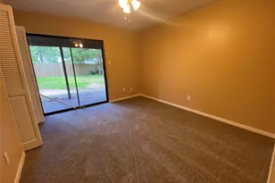 24600 Darkwood Ct, Huntsville, TX 77320 - Photo 32