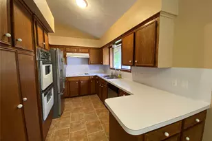 24600 Darkwood Ct, Huntsville, TX 77320 - Photo 10