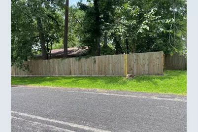 24600 Darkwood Court, Huntsville, TX 77320 - Photo 30