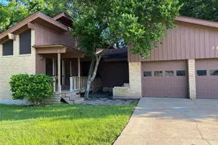 24600 Darkwood Ct, Huntsville, TX 77320 - Photo 4