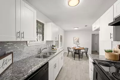 5219 Myrtlewood Street, Houston, TX 77033 - Photo 18