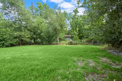 5219 Myrtlewood Street, Houston, TX 77033 - Photo 30