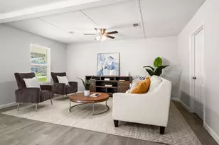 5219 Myrtlewood St, Houston, TX 77033 - Photo 1