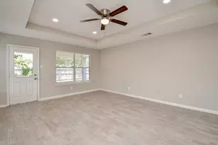 24206 Kingbriar Dr, Spring, TX 77373 - Photo 16