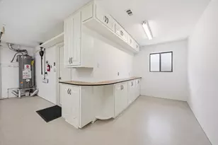 619 Rancho Bauer Dr, Houston, TX 77079 - Photo 38