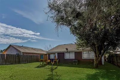 5210 Shirley Street, Baytown, TX 77521 - Photo 30