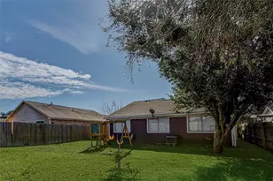 5210 Shirley St, Baytown, TX 77521 - Photo 30