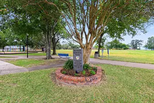 631 Bayview Dr, El Lago, TX 77586 - Photo 32