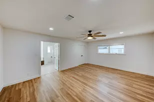 4710 Sylvia Ln, Manvel, TX 77578 - Photo 18