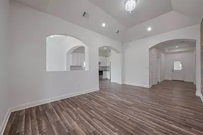 581 Road 51022, Cleveland, TX 77327 - Photo 6