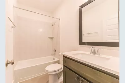 10916 Keaton Landing Drive, Houston, TX 77043 - Photo 32