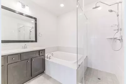 10916 Keaton Landing Drive, Houston, TX 77043 - Photo 26