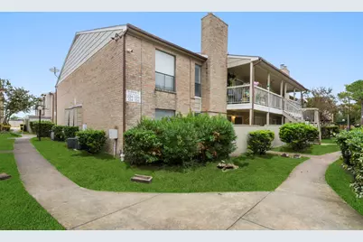 2100 Wilcrest Drive #226, Houston, TX 77042 - Photo 2