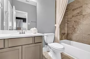 423 Bartlett St, Webster, TX 77598 - Photo 22