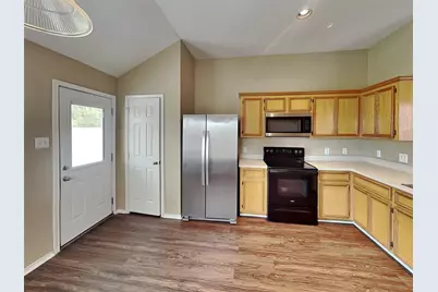 4642 Early Autumn Court, Humble, TX 77396 - Photo 2