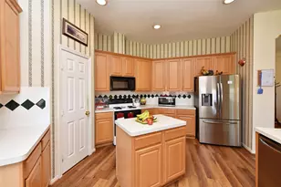 3226 Stratford Pointe Dr, Sugar Land, TX 77498 - Photo 6