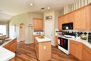 3226 Stratford Pointe Dr, Sugar Land, TX 77498 - Photo 8