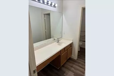 9854 Farrell Drive, Houston, TX 77070 - Photo 10